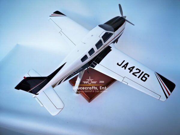 Beechcraft Bonanza A36 (JA123E) - Image 15